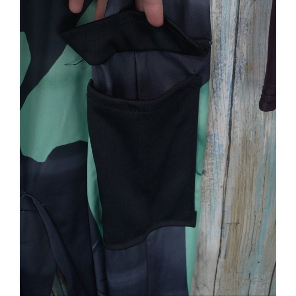 Fortnite Skull Trooper Green Glow In The Dark Halloween Costume Kids Size M 8-10 - Picture 5 of 10